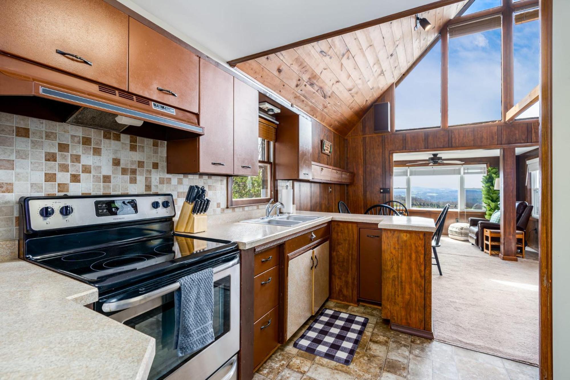 Mountaintop Views, Hot Tub, Deck, Fire Pit & Wifi Augusta 외부 사진